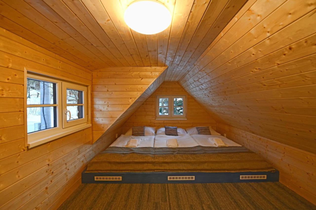Hotel Jirinka Долні-Морава Екстер'єр фото
