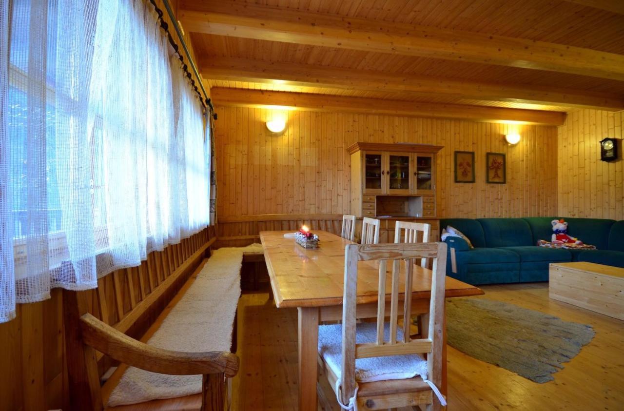 Hotel Jirinka Долні-Морава Екстер'єр фото