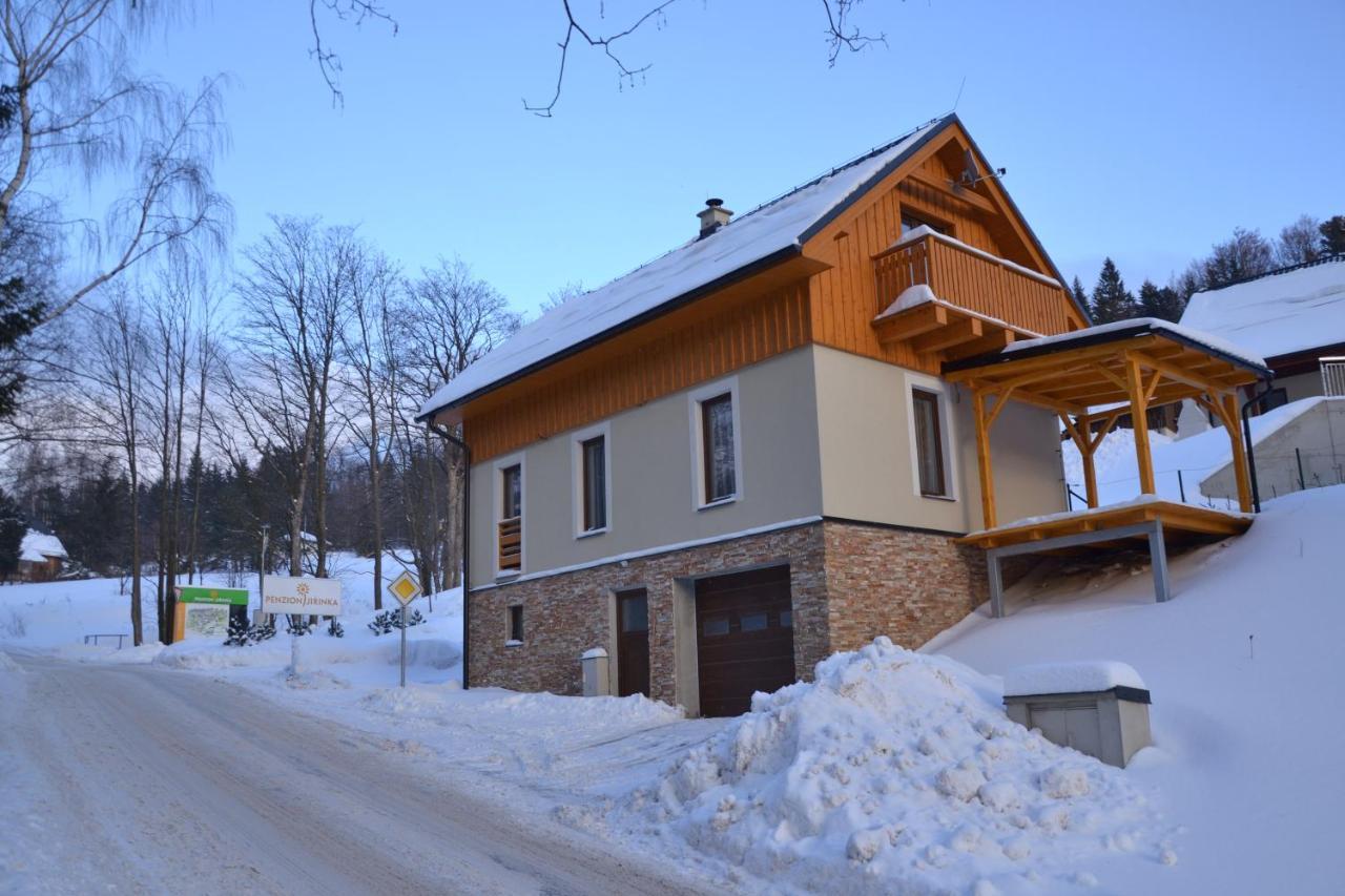 Hotel Jirinka Долні-Морава Екстер'єр фото
